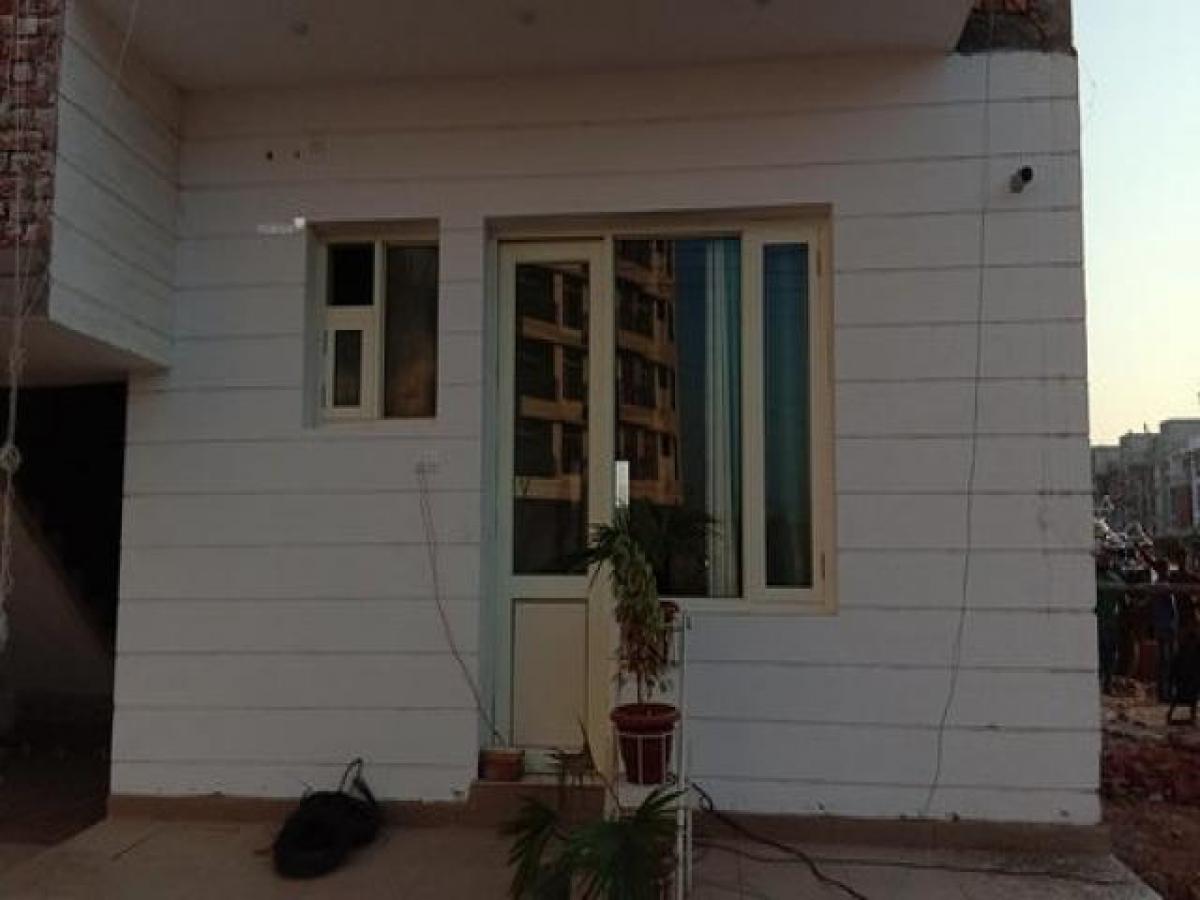 2 bedrooms House in Mohali, India No. 1186