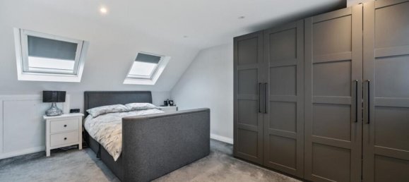 4 bedrooms Commercial property in Sutton, United Kingdom No. 13438 7