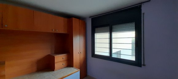Apartamento de 3 dormitorios en Gerona, Spain No. 135460 6