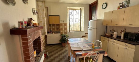 5 bedrooms House in Asti, Italy No. 289052 15