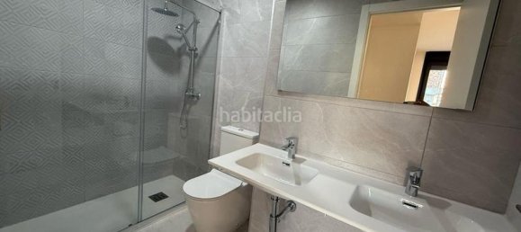 Apartamento de 3 dormitorios en Andalucía, Spain No. 170224 32
