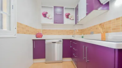 Apartamento de 2 dormitorios en Granada, Spain No. 176336