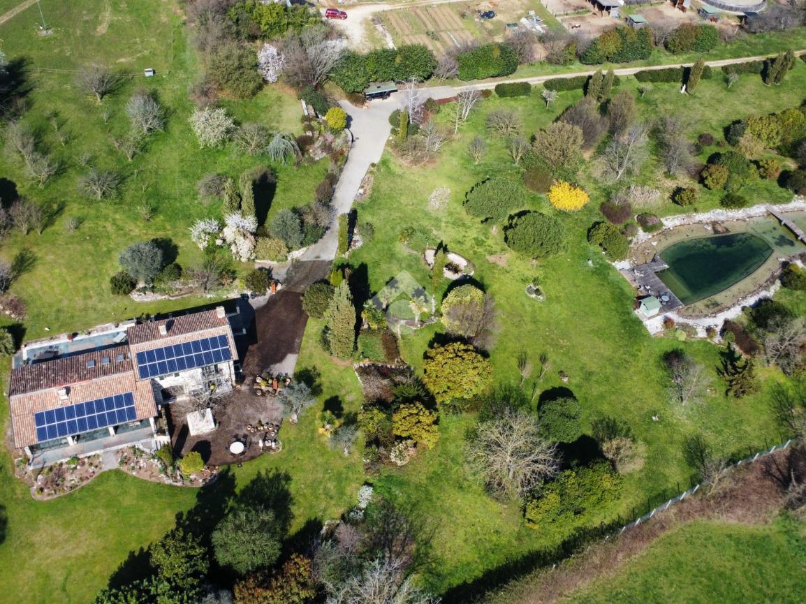 5 rooms Villa in Verona, Italy No. 35339