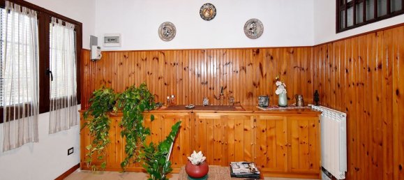 4-salle Villa à San Giuliano Milanese, Italy No. 19685 9