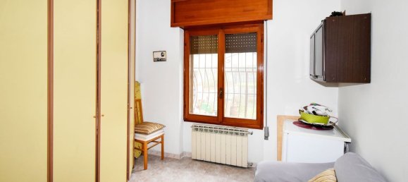 4-salle Villa à San Giuliano Milanese, Italy No. 19685 28