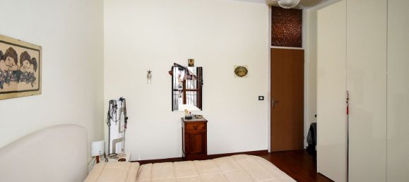 4-salle Villa à San Giuliano Milanese, Italy No. 19685 16