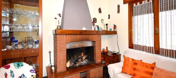 4-salle Villa à San Giuliano Milanese, Italy No. 19685 3