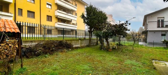 4-salle Villa à San Giuliano Milanese, Italy No. 19685 15