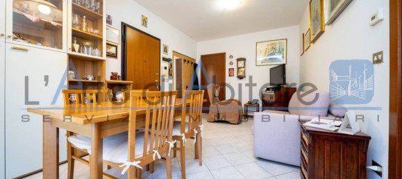 2 bedrooms Apartment in San Lazzaro di Savena, Italy No. 271379 5