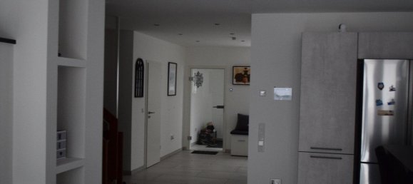 5 bedrooms Townhouse in Duisburg, Germany No. 290629 11