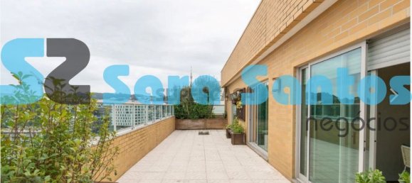 5 bedrooms Penthouse in Vila Nova de Gaia, Portugal No. 130934 10
