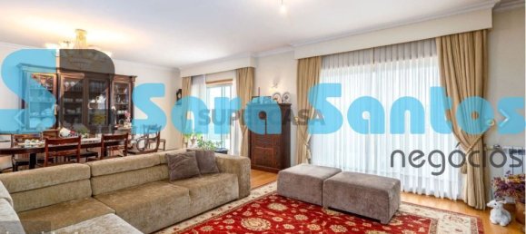 5 bedrooms Penthouse in Vila Nova de Gaia, Portugal No. 130934 8