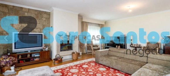 5 bedrooms Penthouse in Vila Nova de Gaia, Portugal No. 130934 9