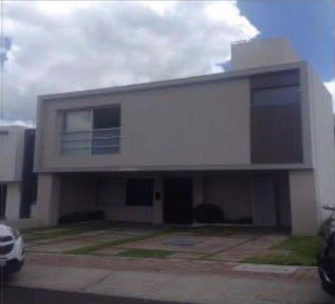 Дом с 3 спальнями в Керетаро, Мексика № 174685