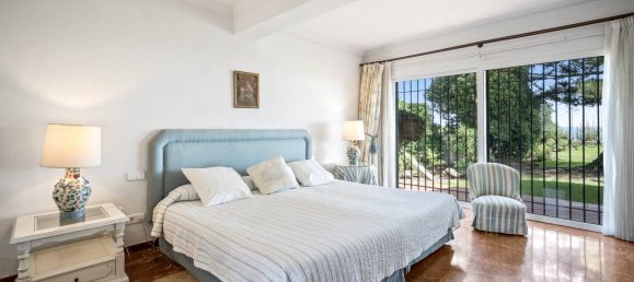 6 bedrooms Villa in Estepona, Spain No. 4643 16