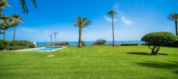 6 bedrooms Villa in Estepona, Spain No. 4643 27