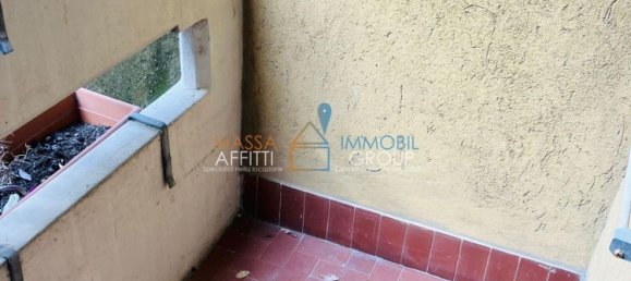 4 rooms Apartment in Carrara, Italy No. 202243 2