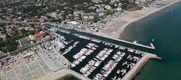 Imóvel comercial de 2 divisões em Cervia, Italy N.º 86111 12