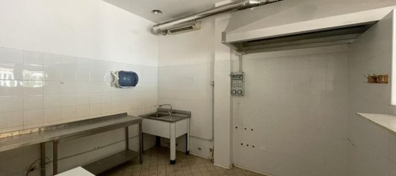 Imóvel comercial de 2 divisões em Cervia, Italy N.º 86111 4