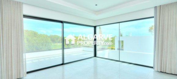 4 bedrooms House in Quarteira, Portugal No. 117874 4