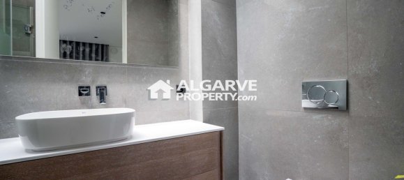 4 bedrooms House in Quarteira, Portugal No. 117874 19