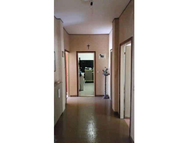 Apartamento de 3 dormitorios en Berbenno di Valtellina, Italy No. 253063