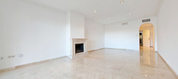 Квартира с 2 спальнями в Марбелья, Испания № 18209 2