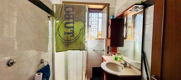 3 bedrooms Apartment in Rome, Italy No. 377299 17