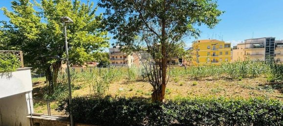 3 bedrooms Apartment in Rome, Italy No. 377299 13