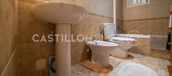 Bungalow de 2 dormitorios en Alicante, Spain No. 186342 26