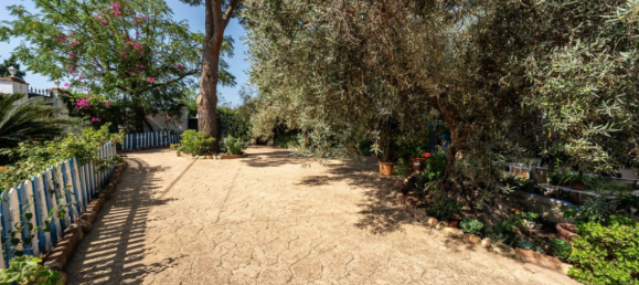 4 bedrooms House in Coin, Spain No. 276659 16