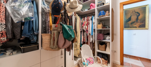 4 bedrooms House in Coin, Spain No. 276659 32