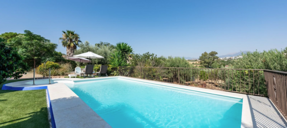 4 bedrooms House in Coin, Spain No. 276659 4