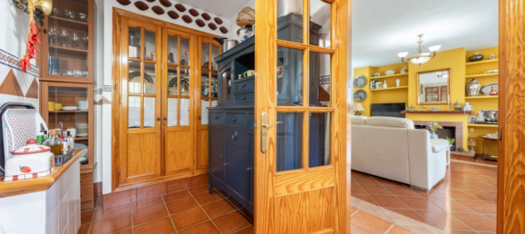 4 bedrooms House in Coin, Spain No. 276659 29