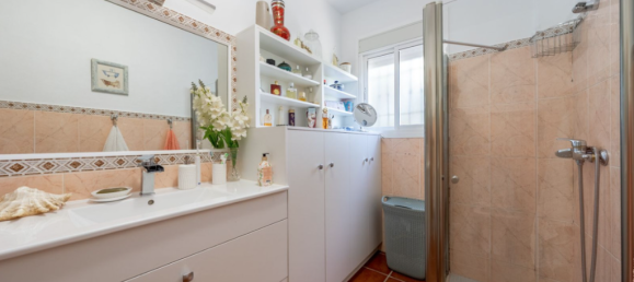 4 bedrooms House in Coin, Spain No. 276659 33