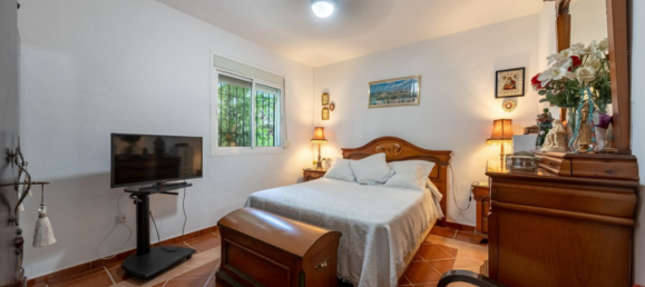 4 bedrooms House in Coin, Spain No. 276659 30