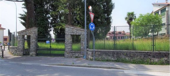 Terreno en Albavilla, Italy 1350 m² No. 296748 6