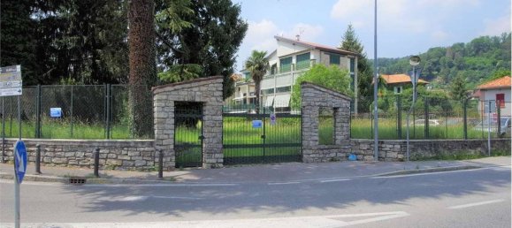 Terreno en Albavilla, Italy 1350 m² No. 296748 3