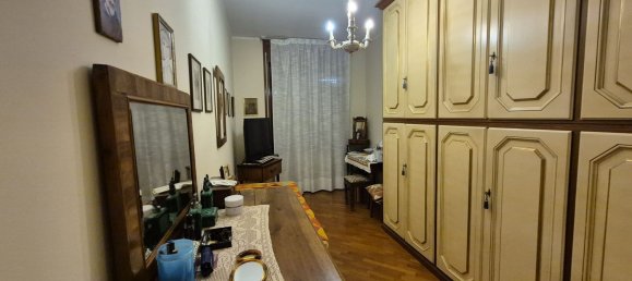 Apartamento de 4 dormitorios en Reggio Emilia, Italy No. 315975 31