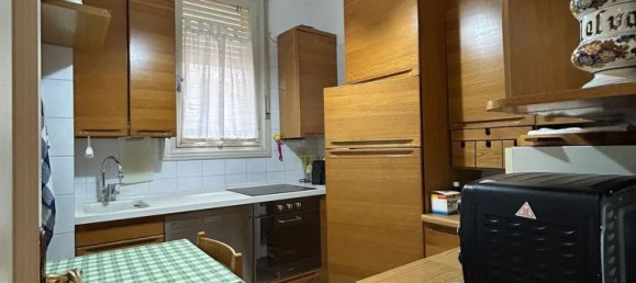 Apartamento de 4 dormitorios en Reggio Emilia, Italy No. 315975 17