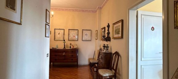Apartamento de 4 dormitorios en Reggio Emilia, Italy No. 315975 15
