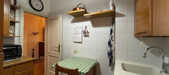 Apartamento de 4 dormitorios en Reggio Emilia, Italy No. 315975 22