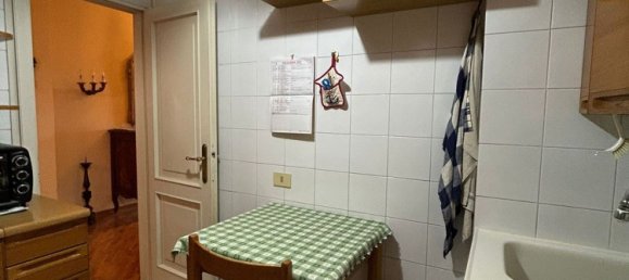 Apartamento de 4 dormitorios en Reggio Emilia, Italy No. 315975 23