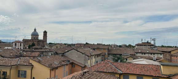 Apartamento de 4 dormitorios en Reggio Emilia, Italy No. 315975 18