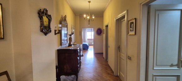 Apartamento de 4 dormitorios en Reggio Emilia, Italy No. 315975 34