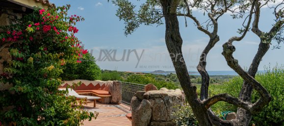 Villa de 5 dormitorios en Arzachena, Italy No. 64909 10