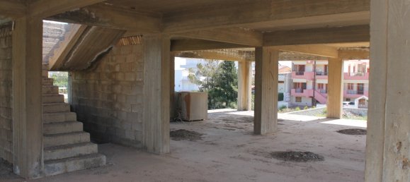 400m² Property in Heraklion, Greece No. 5001 2