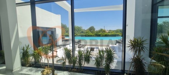 4 bedrooms Villa in Faro, Portugal No. 129068 14