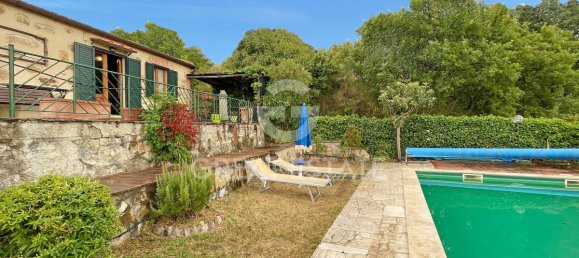 2 bedrooms Apartment in Castiglione d'Orcia, Italy No. 320322 4