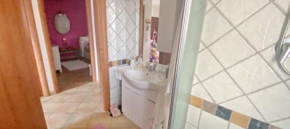 3 rooms Apartment in Gavorrano, Italy No. 234161 6